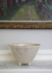 David Garland, Cream-Colored Glazed Earthenware Footed Bowl (late 20th century)