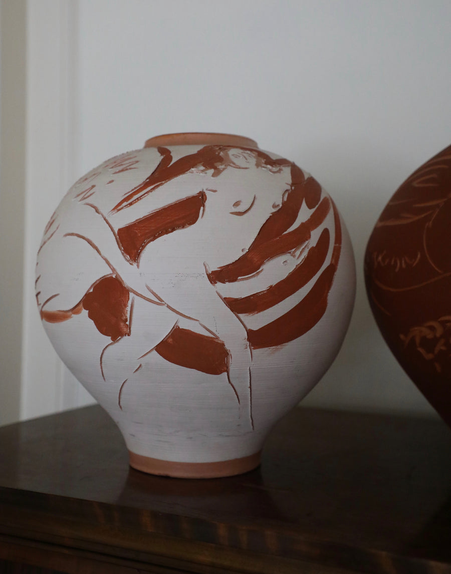 Reuben Nakian and James Burt, Incised White Terracotta Vase Depicting Leda and the Swan (1984)